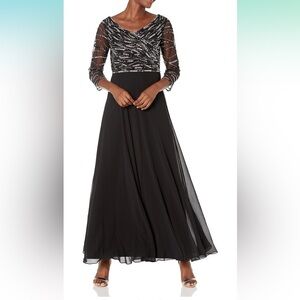 NWT JKara Women's Size 8 Black Maxi 3/4 Sleeve Beaded Gown